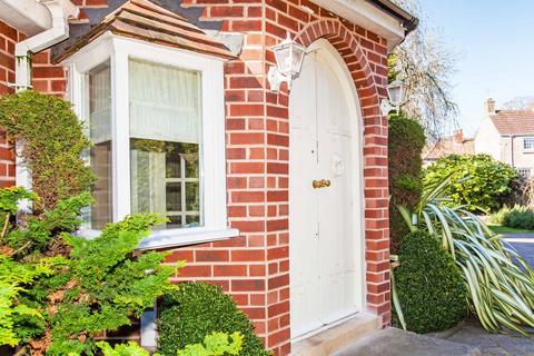 2 bedroom detached house for sale, High Street, Whitwell, S80