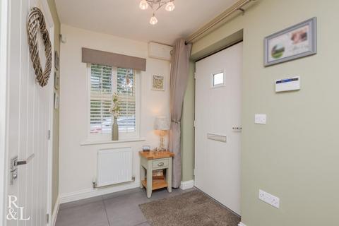 3 bedroom semi-detached house for sale, Manor Drive, Worthington