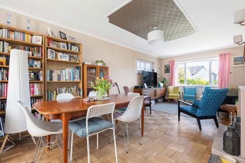 3 bedroom detached house for sale, Dale Close, Hitchin SG4