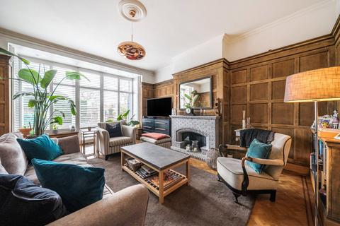 Flat 1, Courthope Pembroke Road, Woking, GU22 7DS