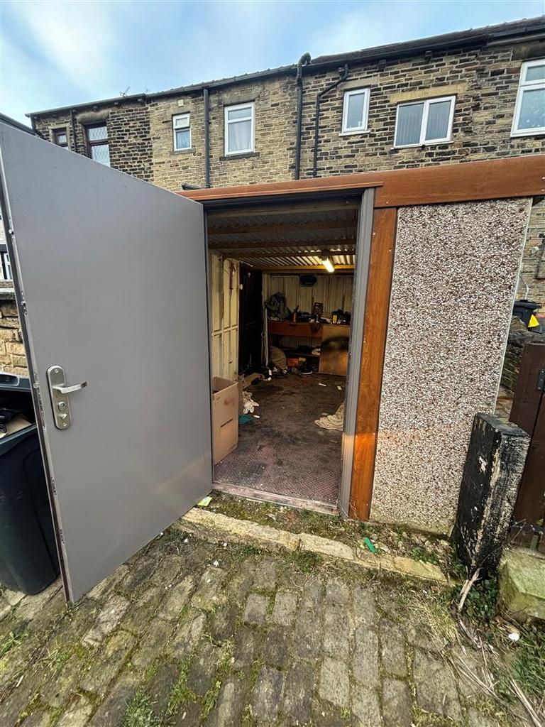 Garage.jpg