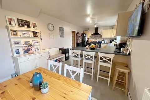 undefined, Kirkibost HS2