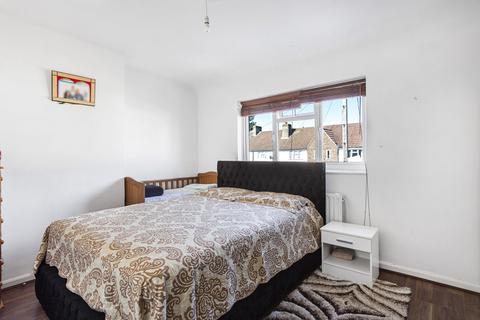 51 Longford Road, Twickenham, TW2 6EB