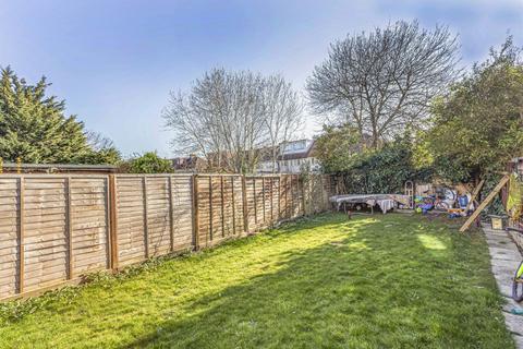 51 Longford Road, Twickenham, TW2 6EB