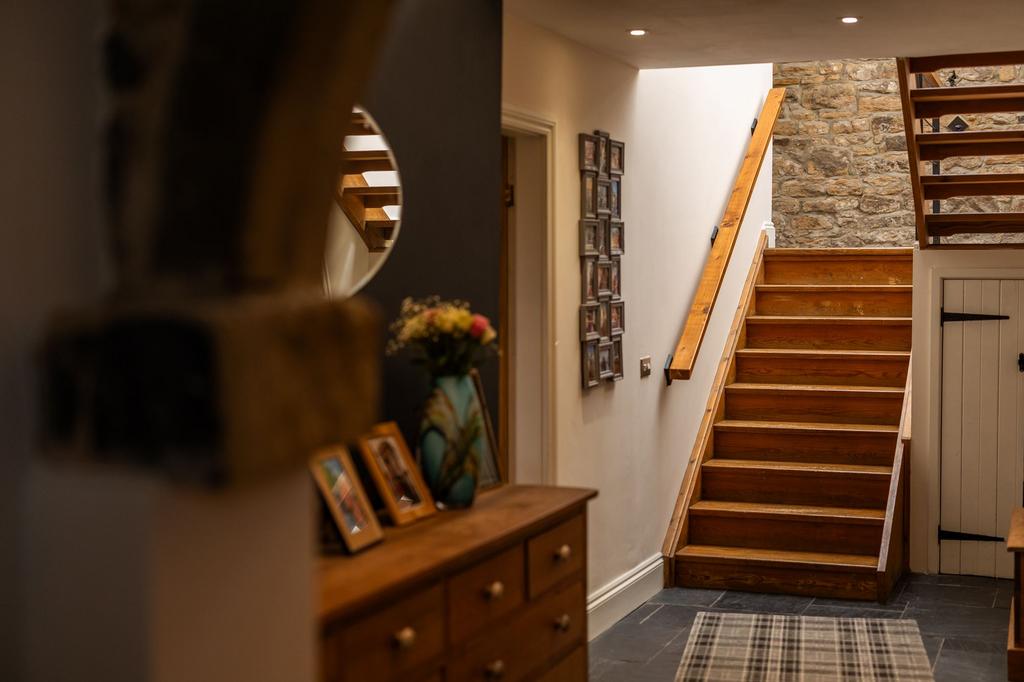 Lower Ground Floor   Hallway