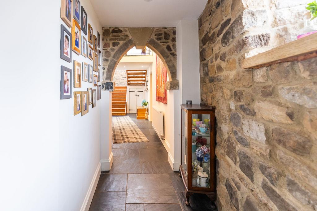 Lower Ground Floor   Hallway
