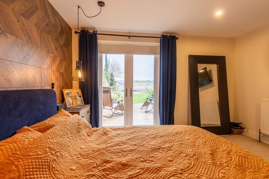 Lower Ground Floor   Master Bedroom
