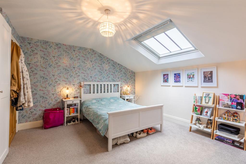 First Floor   Bedroom 1