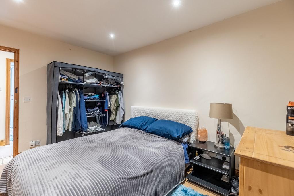 Annexe   Bedroom