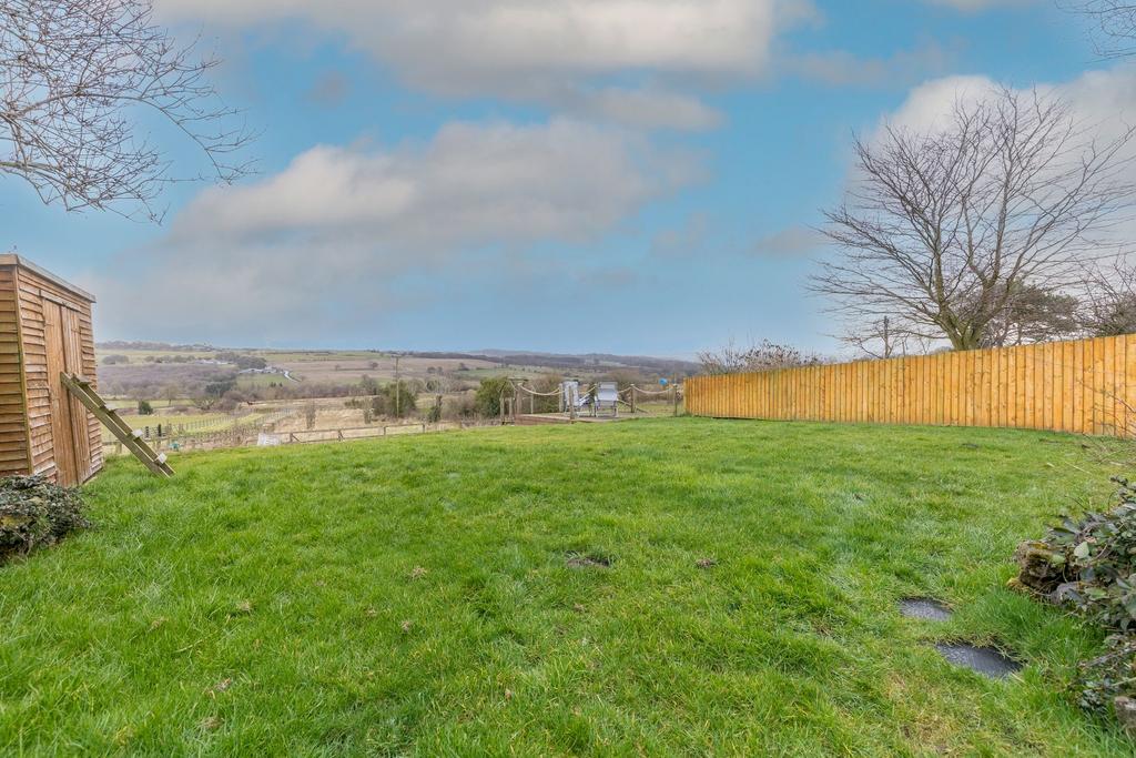 Middle Low Woodside Barn   Views