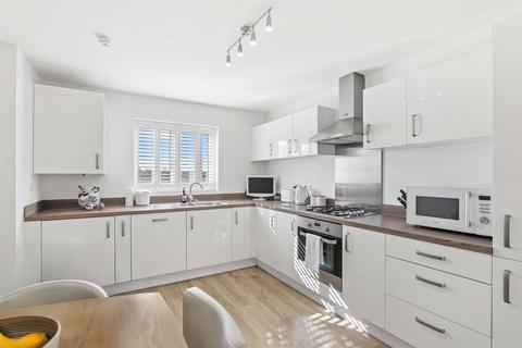 81 Damson Way, Bidford On Avon, Alcester, B50 4NB