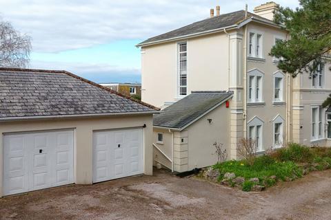 4 bedroom end of terrace house for sale, Roundham Road, Paignton