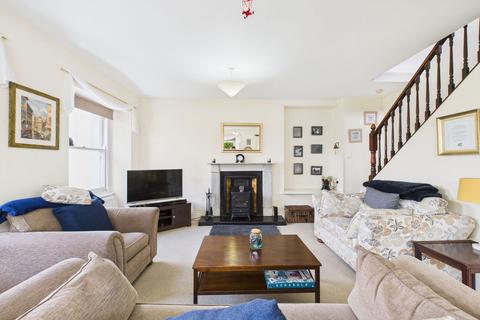 4 bedroom end of terrace house for sale, Roundham Road, Paignton