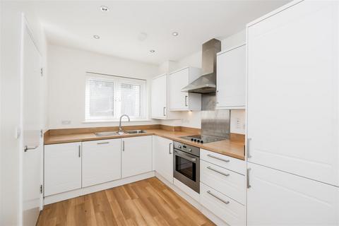 14 King George Way, London, E4 7FN
