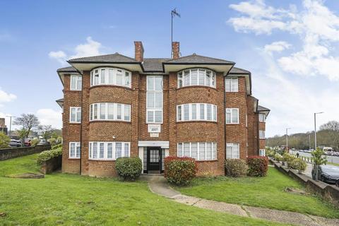 2 bedroom flat for sale, Beaufort Park,  London,  NW11