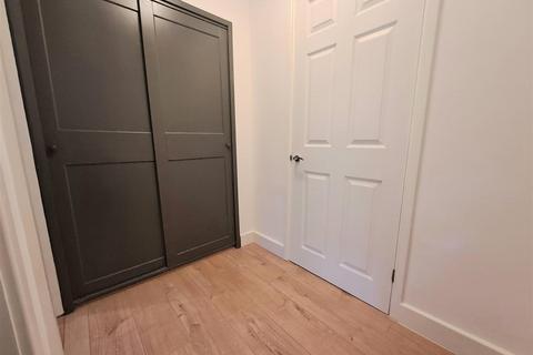 27 Bantry Close, Birmingham, B26 3LR