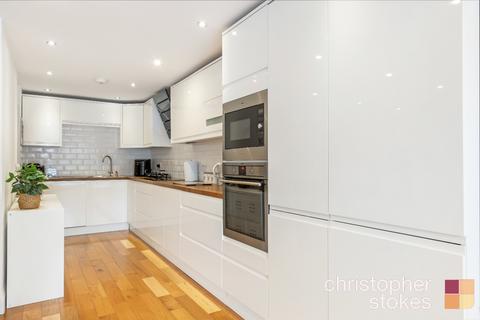 14 Lavender Close, Cheshunt, Waltham Cross, EN7 6JN