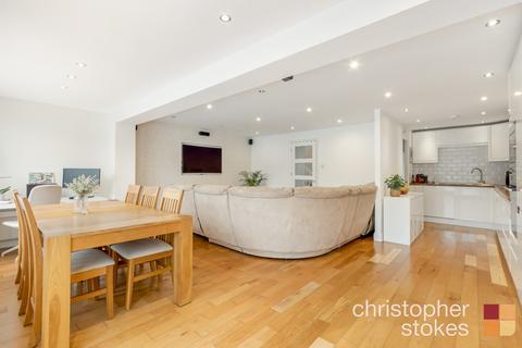 3 bedroom terraced house for sale, Lavender Close, Cheshunt, Waltham Cross, Hertfordshire, EN7 6JN