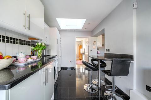 13 Boardman Close, Barnet, EN5 2NA
