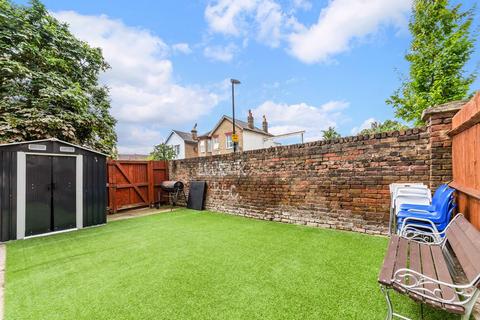 1 bedroom flat for sale, Mount Pleasant Road, Lewisham, London, SE13