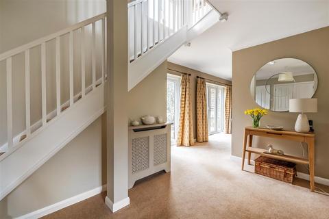1 Burdon Park, Sutton, SM2 7PS