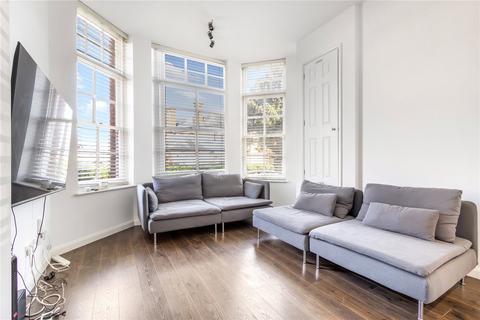 1 bedroom apartment for sale, Pennington Drive, London, N21