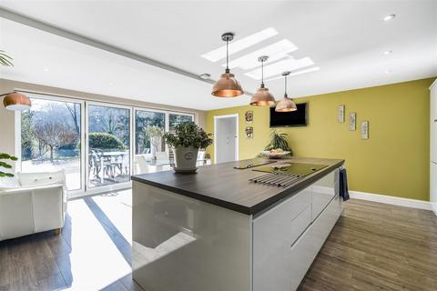 Tudor House Chipstead Lane, Lower Kingswood, Tadworth, KT20 6RH