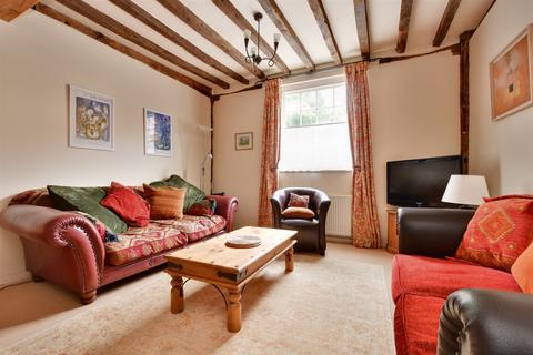 2 bedroom cottage for sale, West Street, Reigate RH2