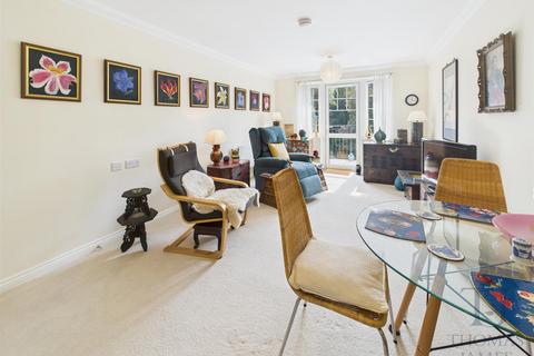 undefined, Manor Lodge, Manor Park, Ruddington
