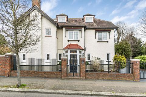 undefined, Park Avenue, Enfield, EN1