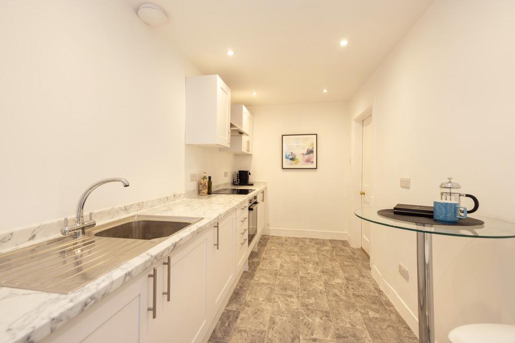 Kitchen of 2a Fettes Row