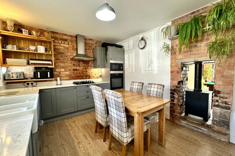 27 Benton Crescent, Bloxwich, Walsall, WS3 3AH