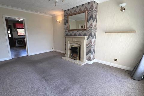16 Farrowdale Avenue, Shaw, Oldham, OL2 7AE