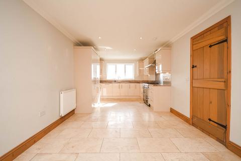 4 bedroom barn conversion to rent, Sandringham Grove, Old Hunstanton, PE36
