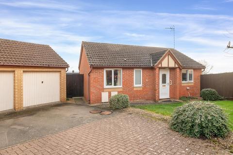 2 bedroom bungalow for sale, Hilltop Drive, Oakham