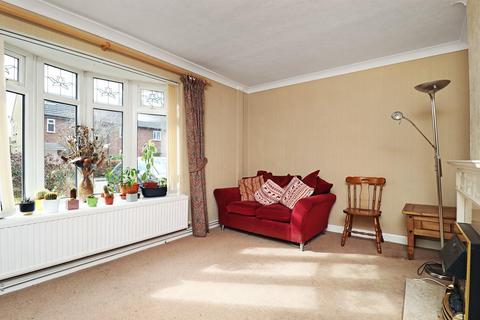 3 bedroom terraced house for sale, Chesterton Road, Brooklands