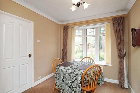 3 bedroom terraced house for sale, Chesterton Road, Brooklands