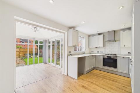 3 bedroom detached house for sale, Swale Road, Brough