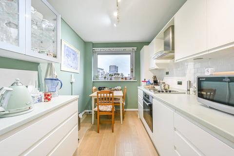 2 bedroom flat for sale, Anglia House, Limehouse, London, E14