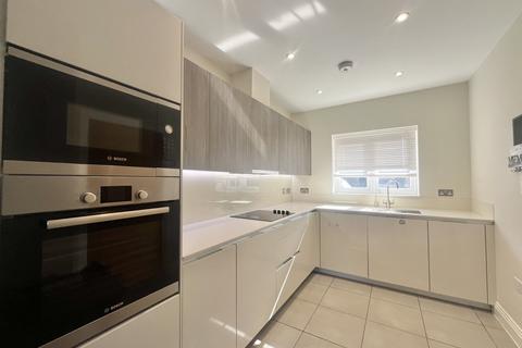 3 bedroom end of terrace house for sale, Teasel Down, Warfield, Bracknell