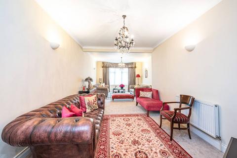 1 Hall Lane, London, NW4 4TJ