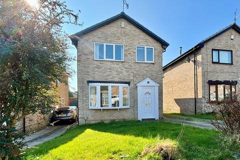 Hunters Park Avenue, Bradford BD14