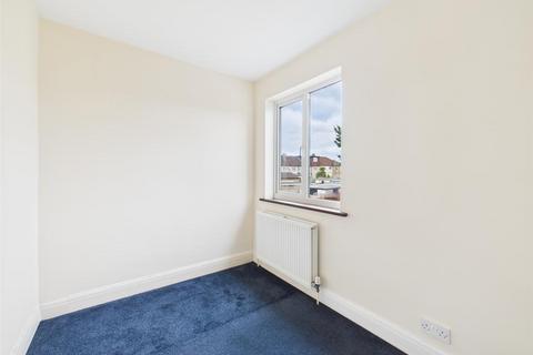 9 Manningtree Road, Ruislip, HA4 0ER