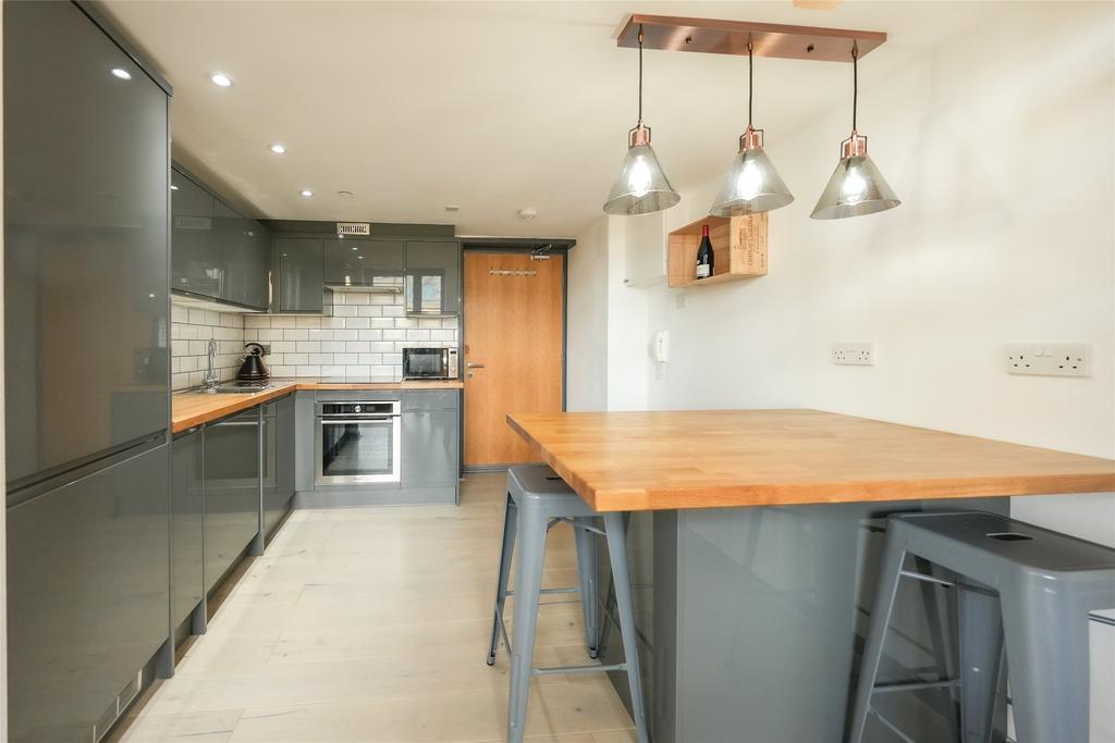 Breakfasting Kitchen