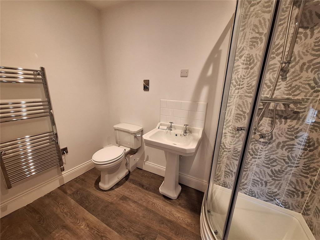 En Suite 1