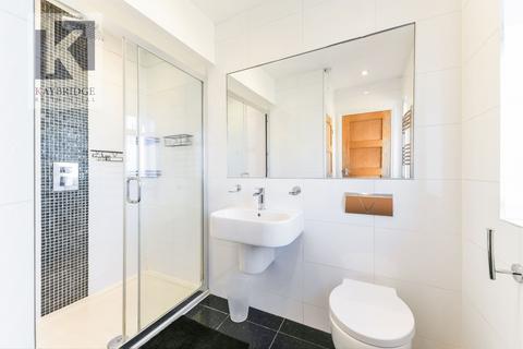 23a Stoneleigh Broadway, Epsom, KT17 2JE