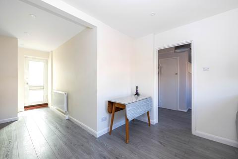 3 bedroom terraced house for sale, Abbots Park London SW2