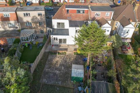 31 Noel Road, London, W3 0JD