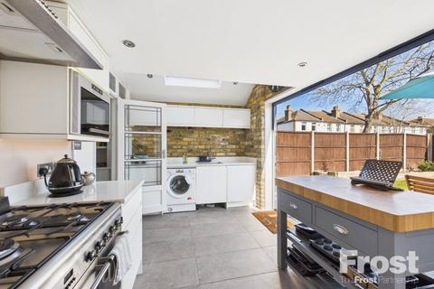 12 Clockhouse Lane, Ashford, TW15 2HH