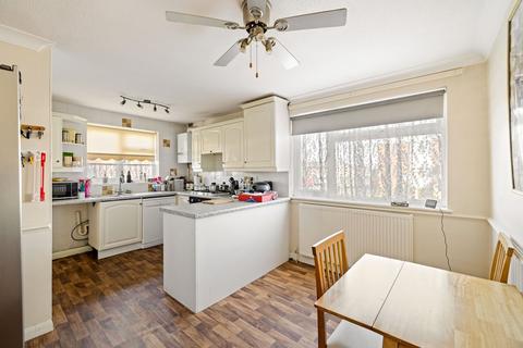 7 Cranleigh Drive, Whitfield, Dover, CT16 3NN